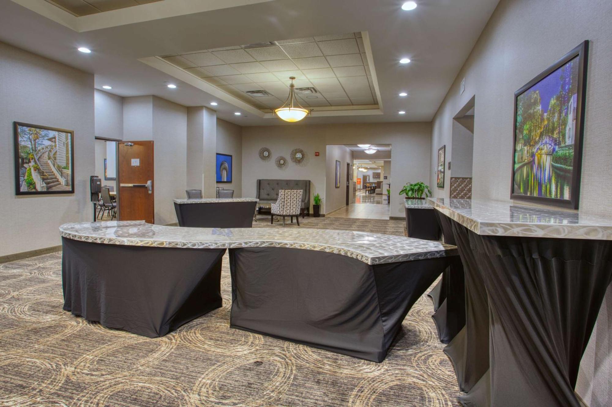 Drury Inn & Suites San Antonio Near La Cantera Eksteriør bilde