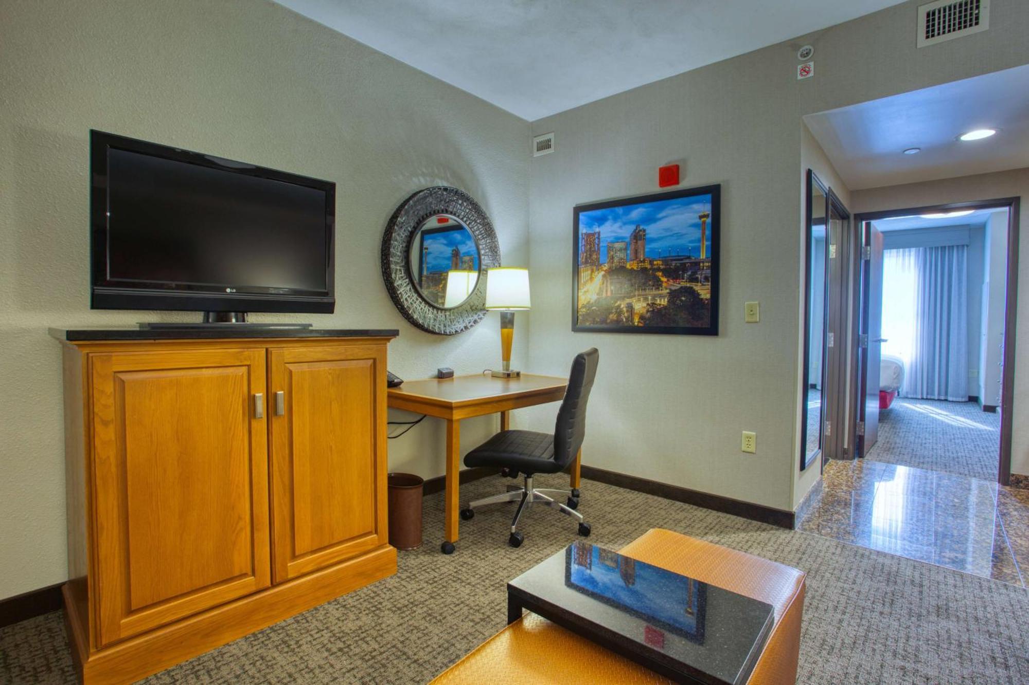 Drury Inn & Suites San Antonio Near La Cantera Eksteriør bilde